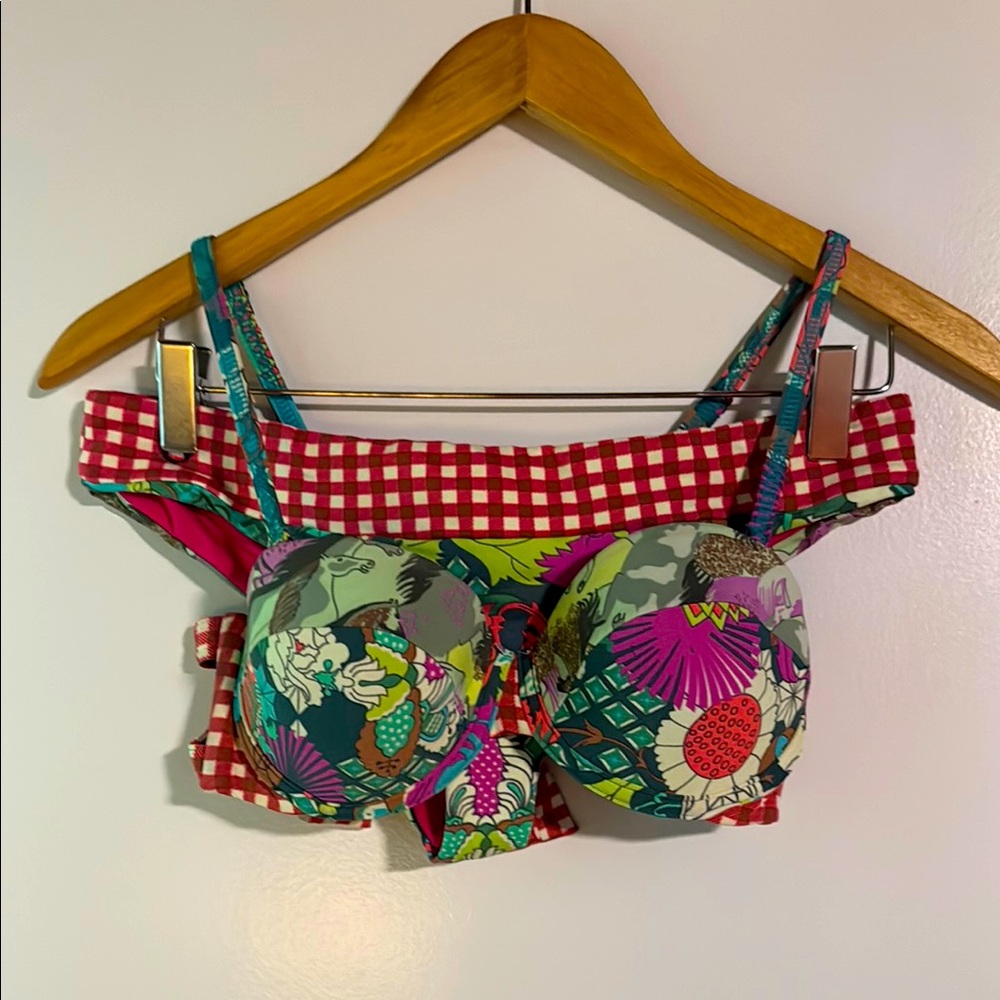 Maaji Colorful Patterned Bikini Wired top Size S